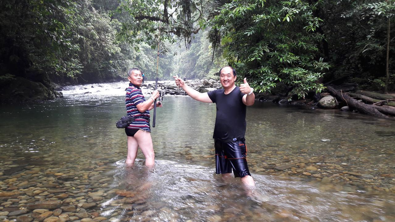 Mulu Village Exteriér fotografie
